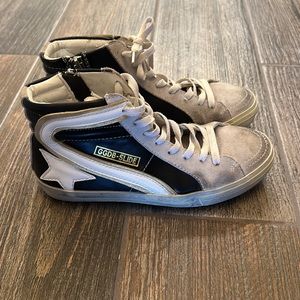 Black and white Golden Gooses. Size 8.5